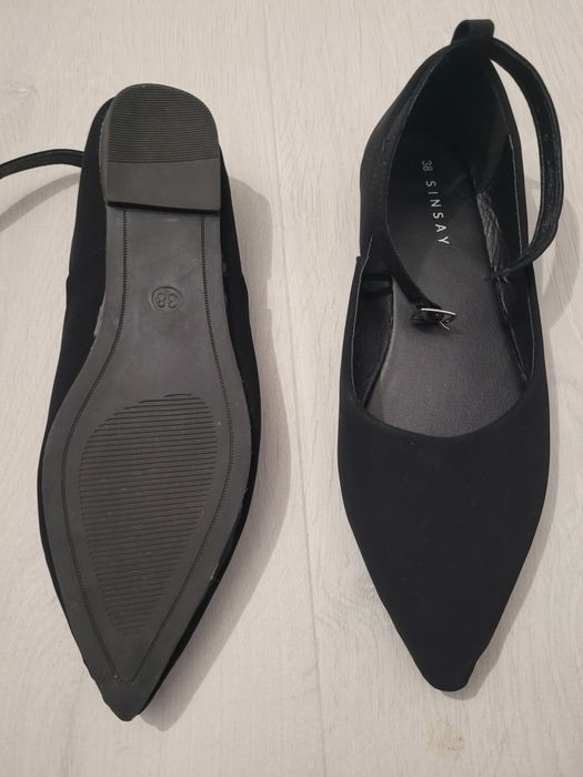 Balerini Sinsay negri