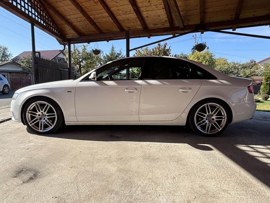 AUDI - A4 S-line