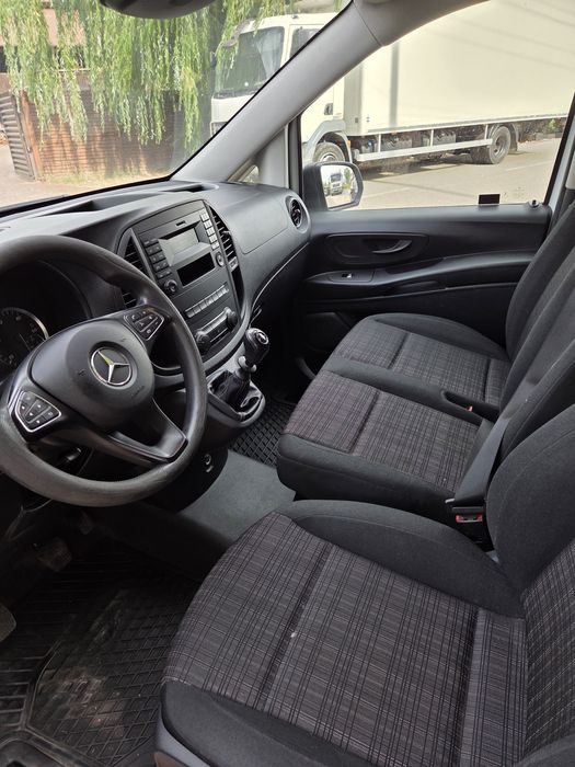 Mercedes Benz Vito