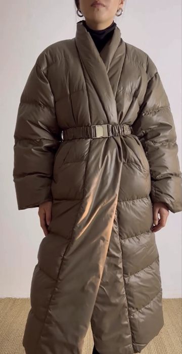 Куртка зимняя в черном цвете