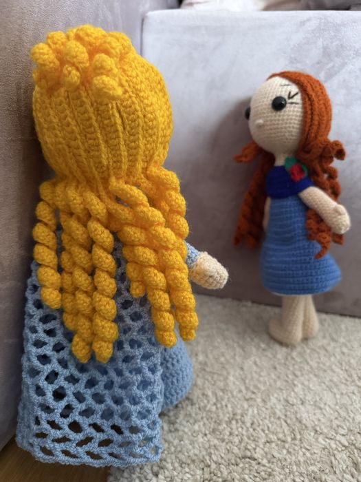 Elsa si Anna crosetate