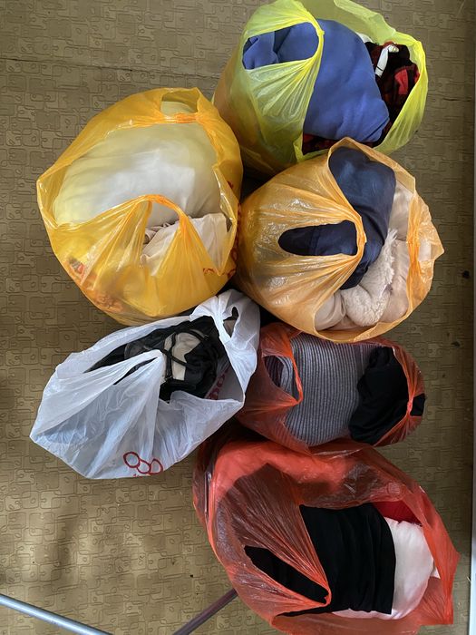 Отдам вещи бесплатно