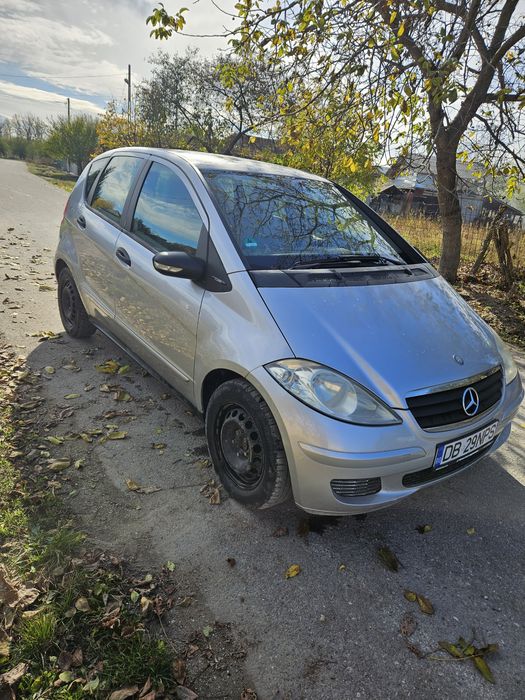 Vând Mercedes benz A150