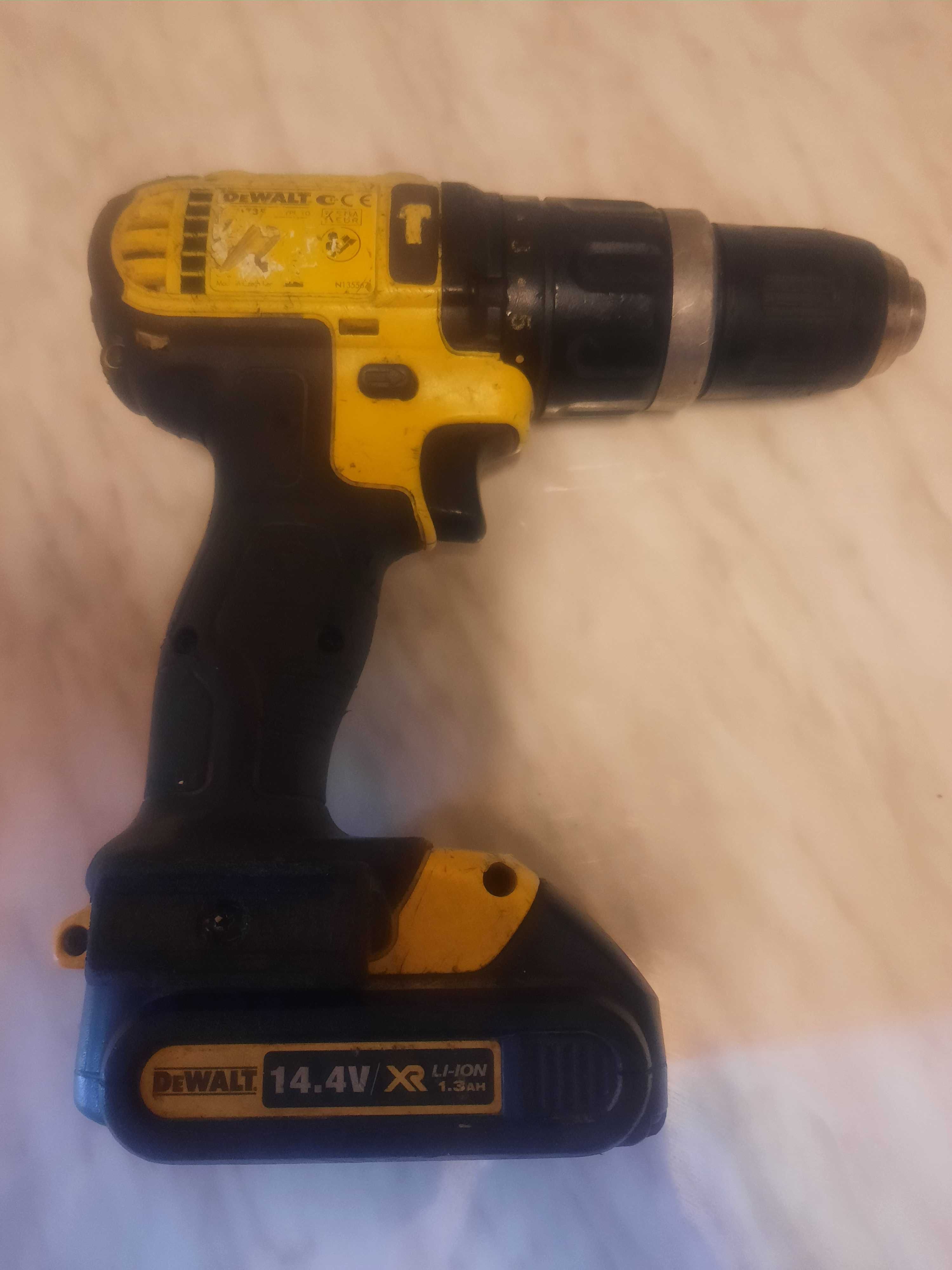 Autofiletanta DeWALT 14.4 V - cu acumulator