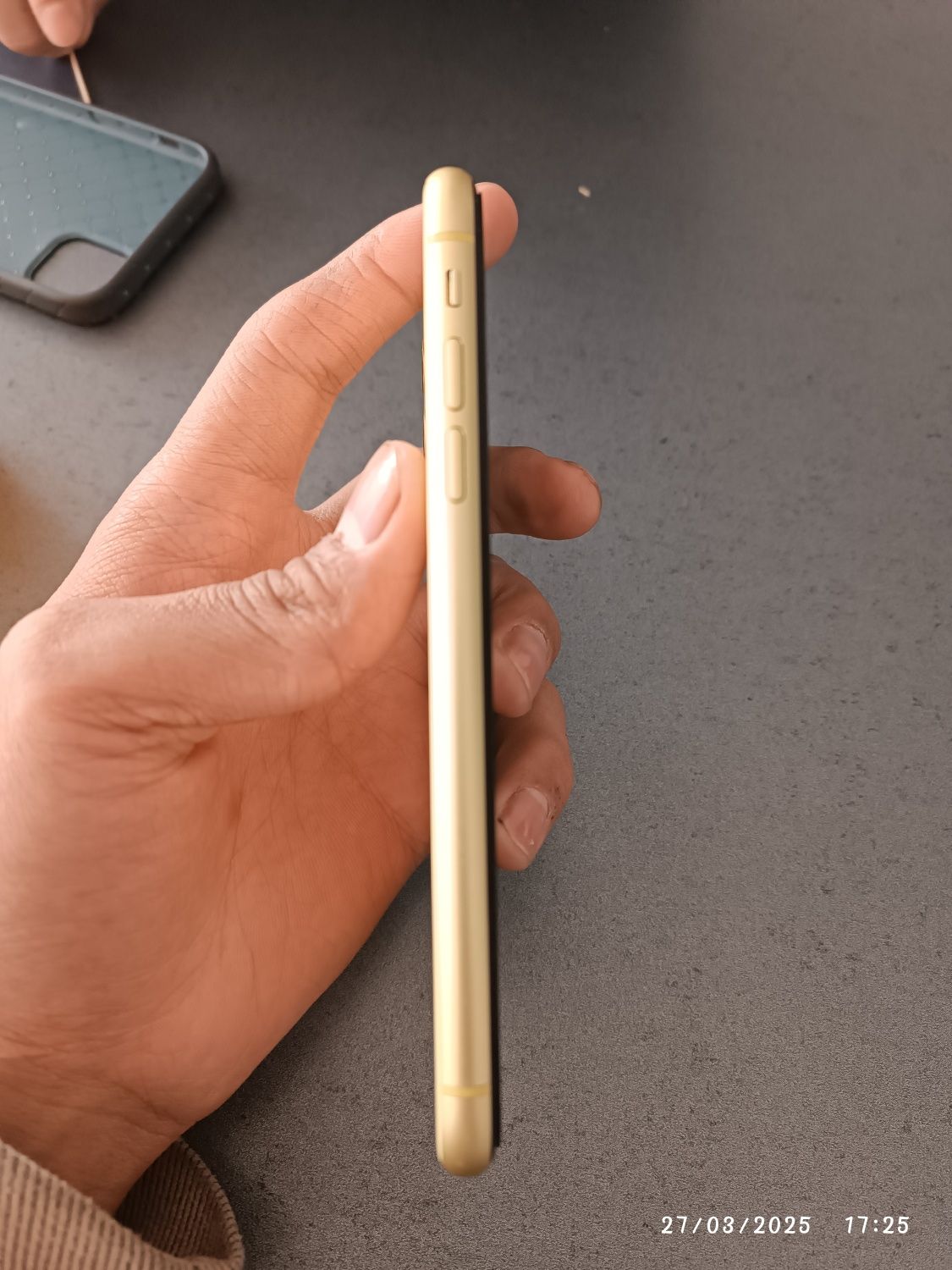 Iphone 11 64 talik