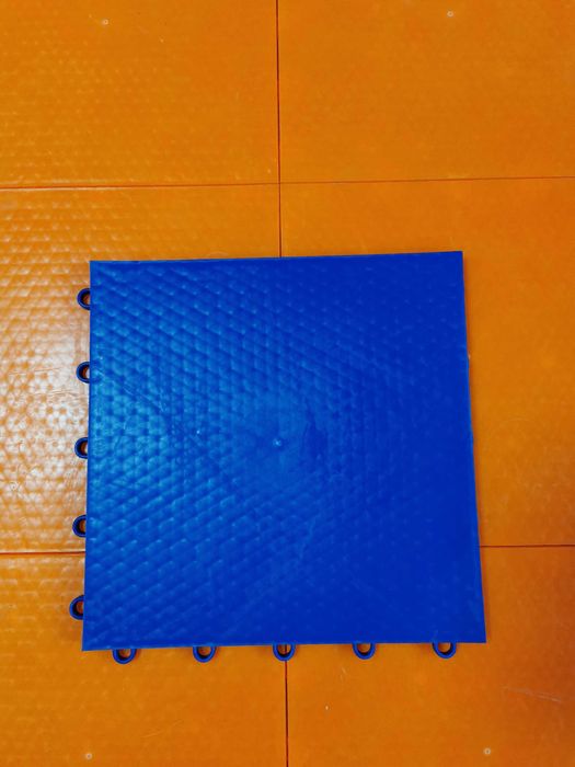 Pardoseala din placi modulare PP