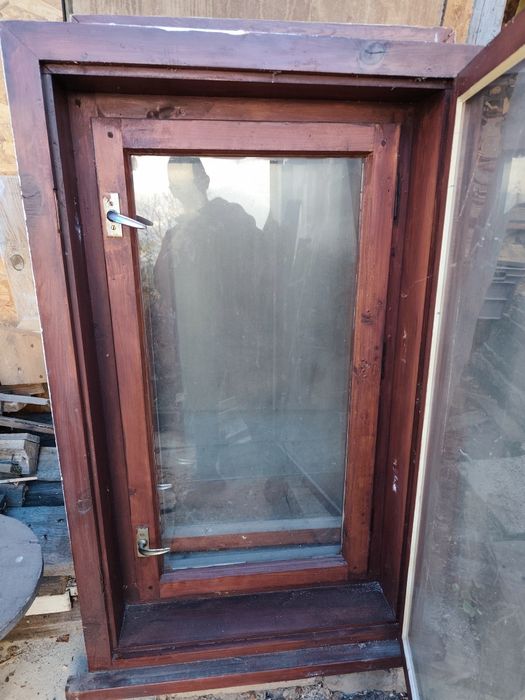 Масивна дървена дограма