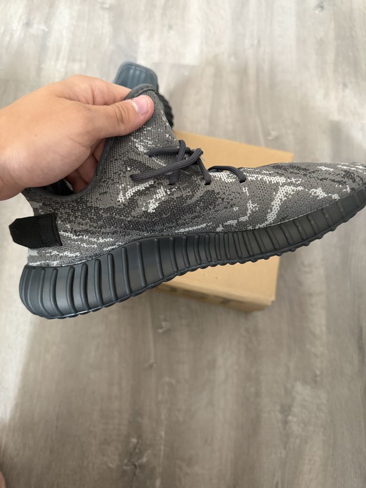 Yeezy 350 Dark salt 40-43
