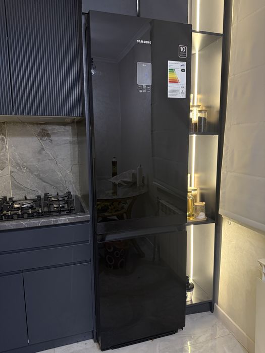 Хододильник samsung черного цвета двух камерный