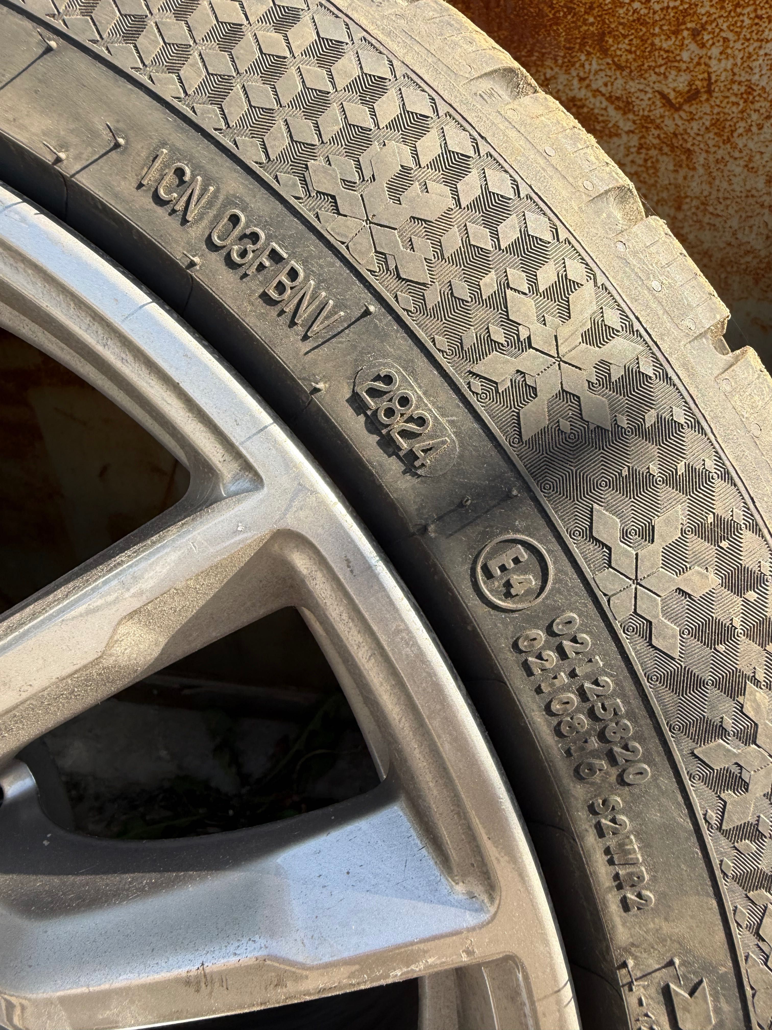 18" BMW Джанти с Датчици и Нови Зимни Гуми Continental TS870 BMW G20