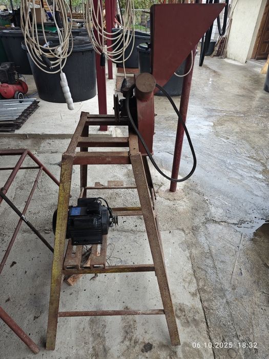Moara cereale fara motor