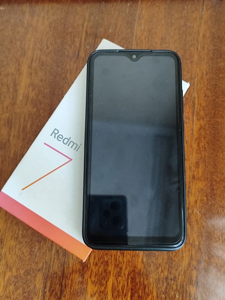 Redmi 7 arzon Telefon sotiladi srochna