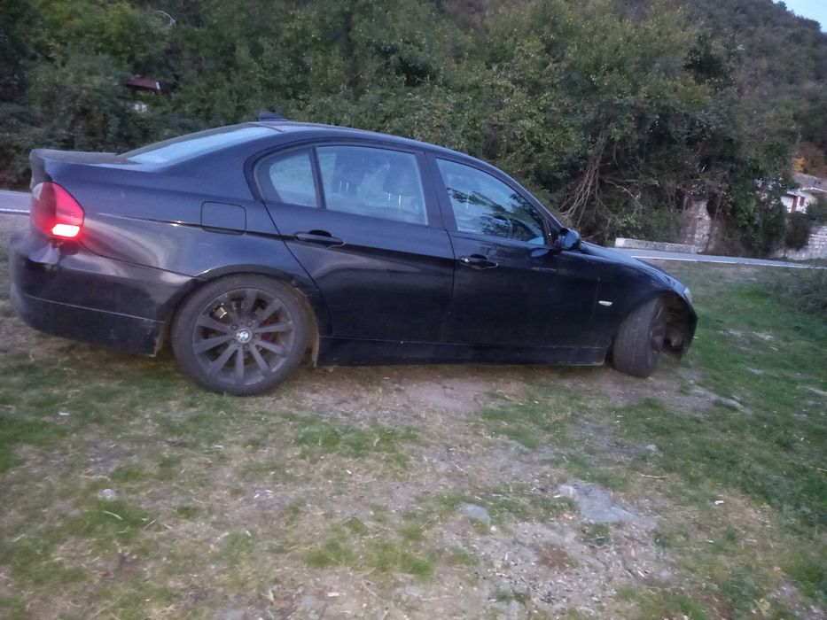 Vand  sau schimb bmw 320 volan pe dreapta motor 20i benzina 177 cp