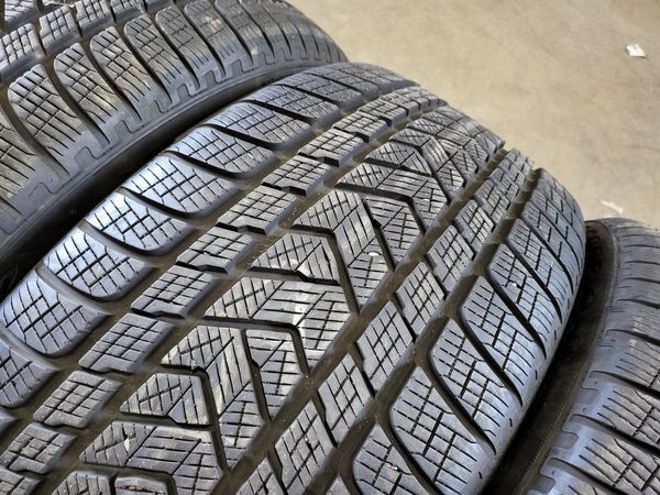 275/40/22 PIRELLI 4бр