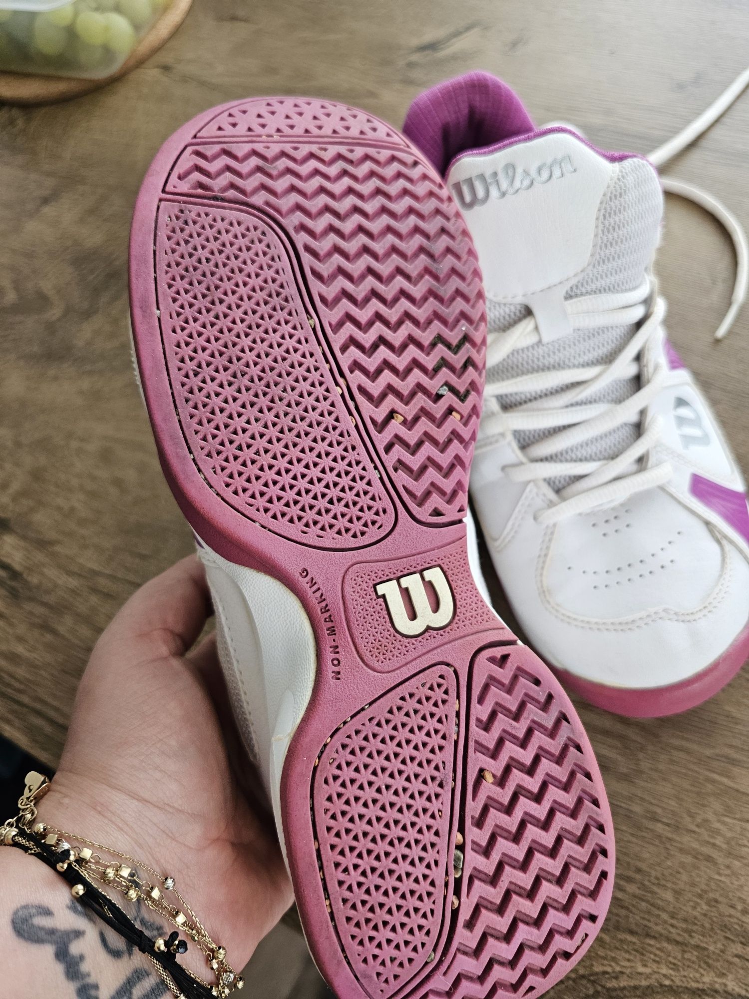 Adidasi tenis Wilson