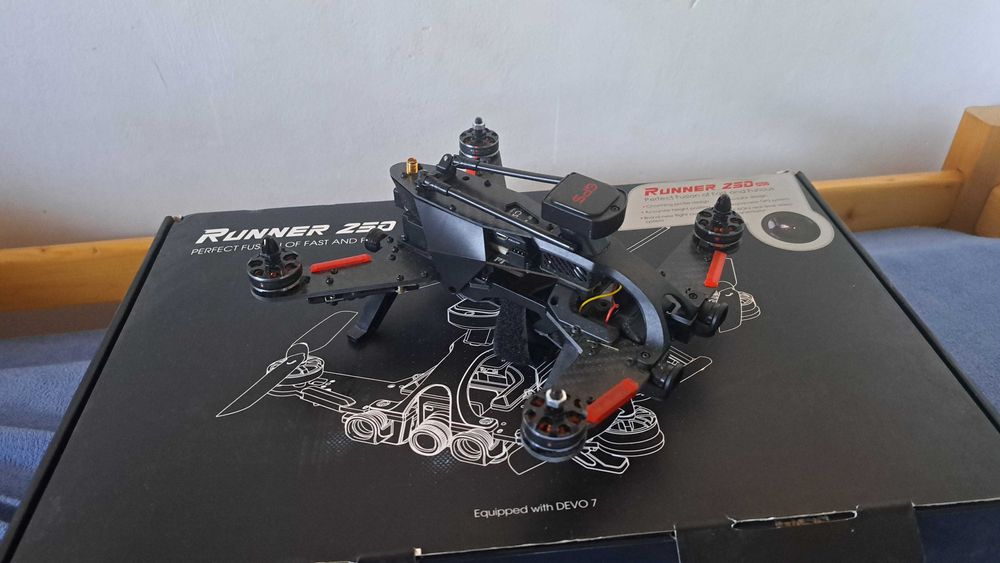 Drona FPV Walkera Runner 250 Pro