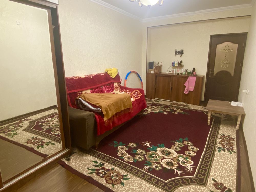 СРОЧНО нужны 1 девушка на подселение в квартиру рядом с Ташкент сити