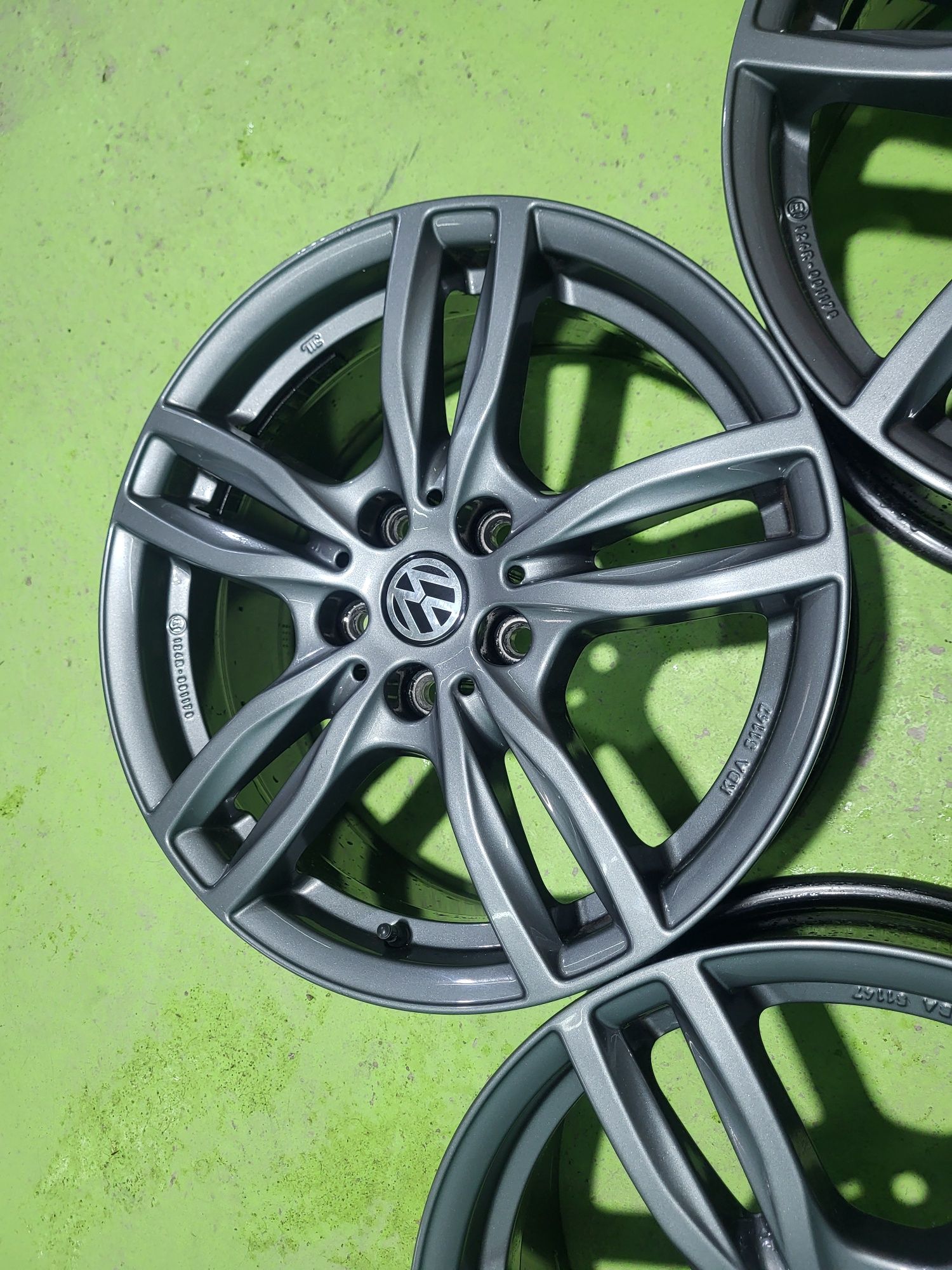 17 5x112 Vw Golf 5 6 7 Touran Caddy Audi A3 Skoda 5х112