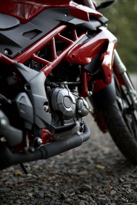 Benelli BN 125