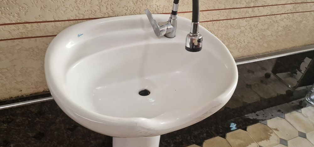 Сартарошхона жихозлари