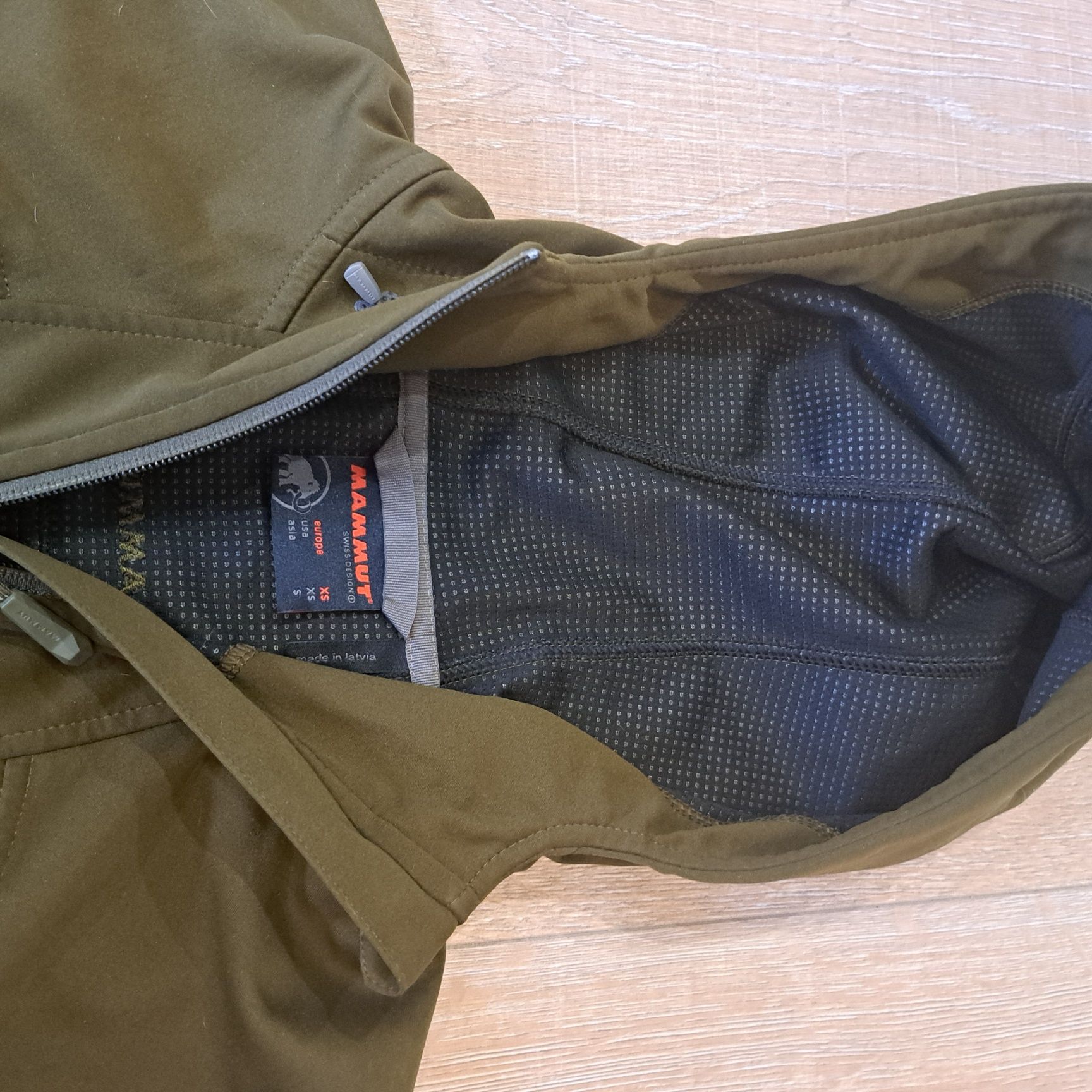 Mammut дамско спортно яке