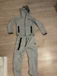 Compleu nike tech