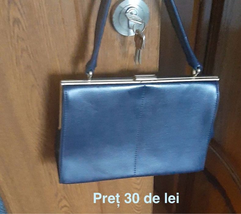 Vand mai multe posete de umar