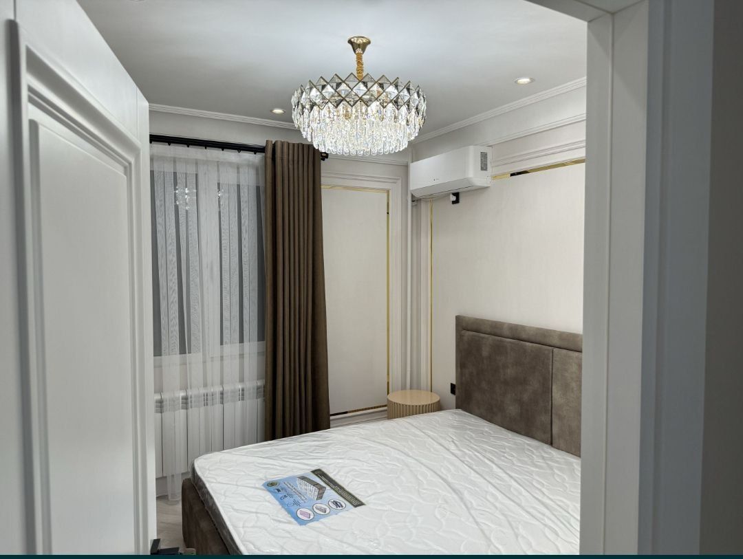 Квартира Центр Ц7 2//5//9 60м2 с обстановкой