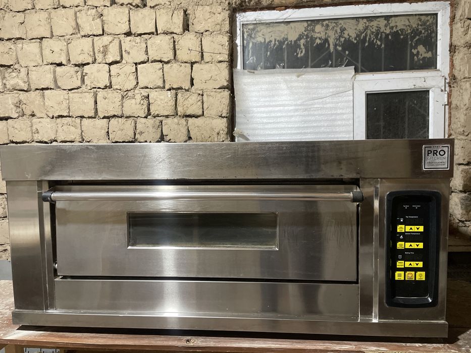 Газовая печь PRO KITCHEN в отличном состоянии