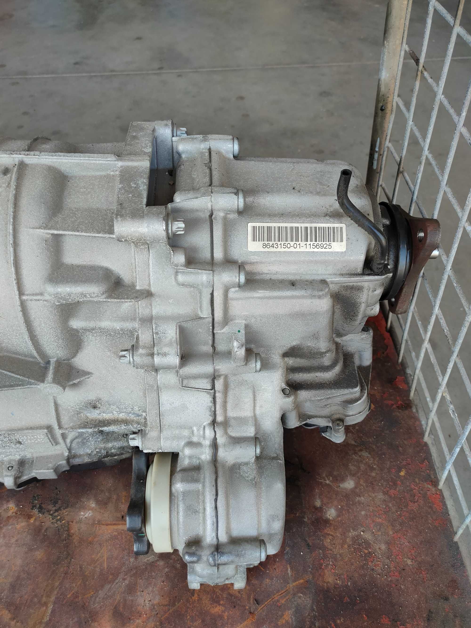 Автоматична скоростна кутия за BMW ZF8HP70X с раздатка ATC35L на146000