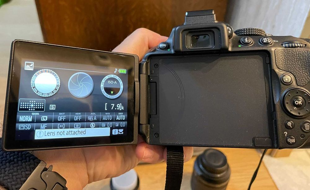 Camera Nikon DSLR D5300