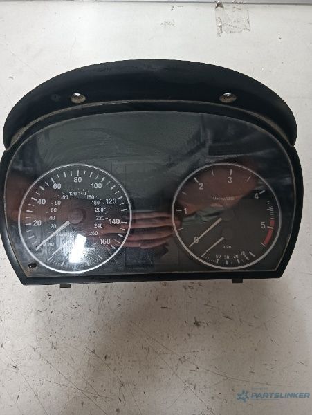 Ceasuri bord BMW 3 V (E90) [ 2004 - 2012 ] OEM 102538051