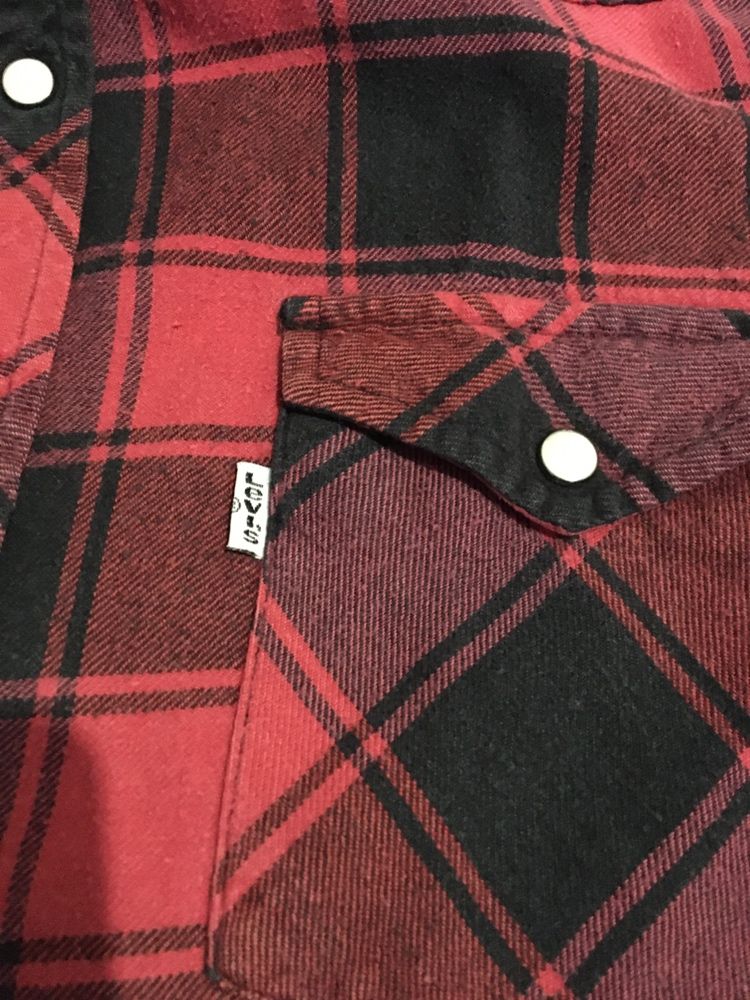 Vând cămașă levis nu polo carhartt Tommy hilfiger