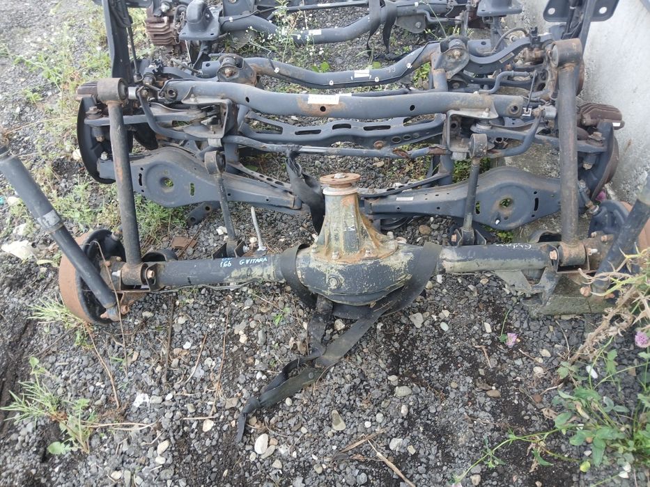 Punte spate suzuki vitara 1,6 benzină an 2000