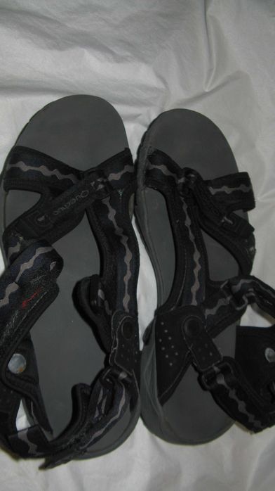 Sandale Quechua cu talpi Vibram