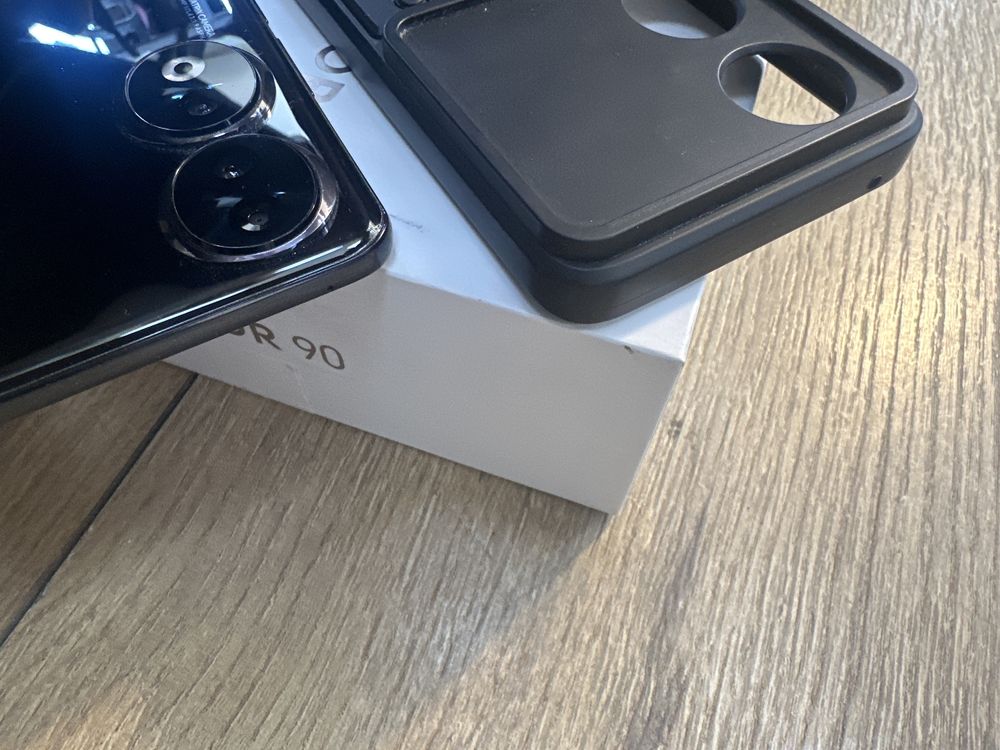 Honor 90 12/512 black перфектен!
