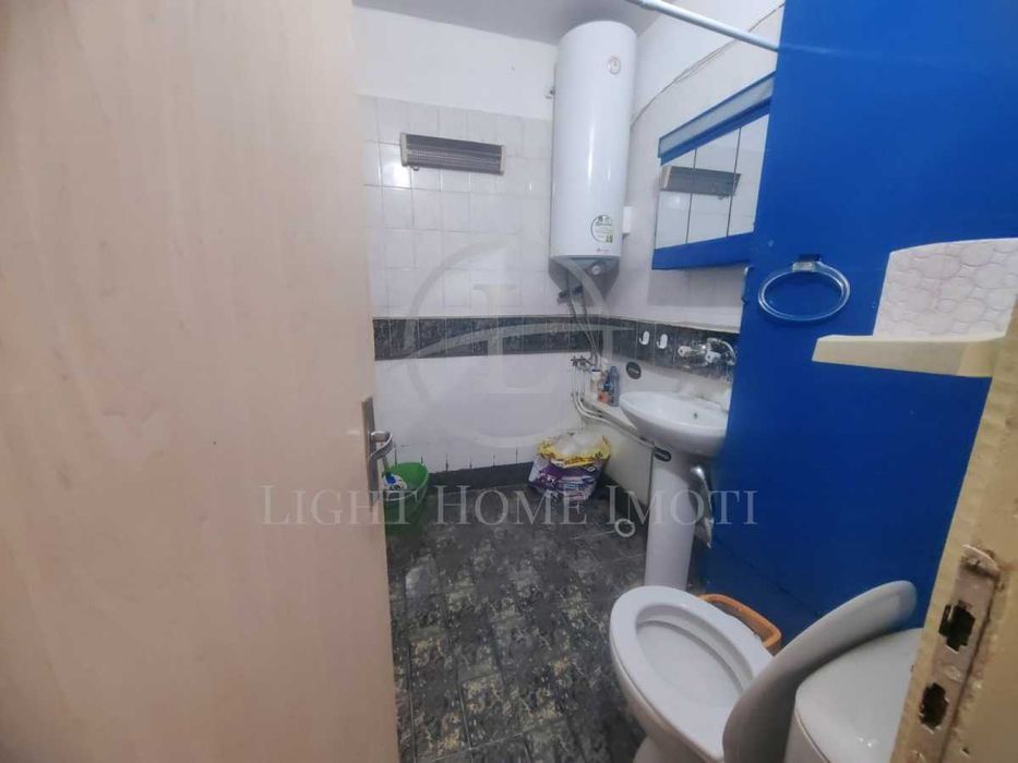 Продава се Двустаен апартамент в Пловдив, Изгрев - 62 кв.м за 1130 €/кв.м - Снимка #3