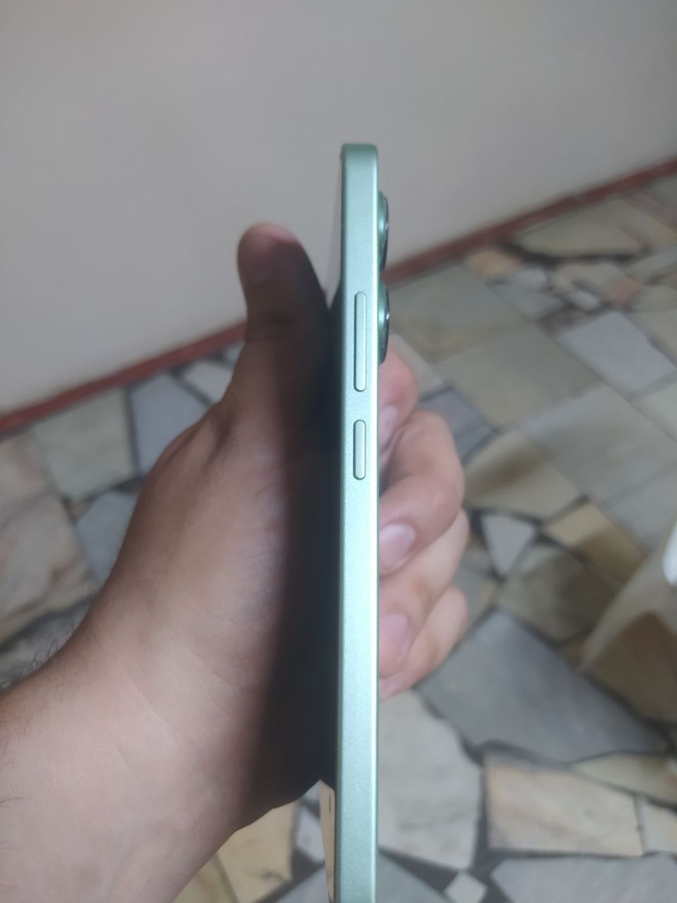 Redmi not 13 xolati yengide