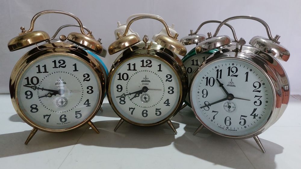 ceas masa Aradora Arad