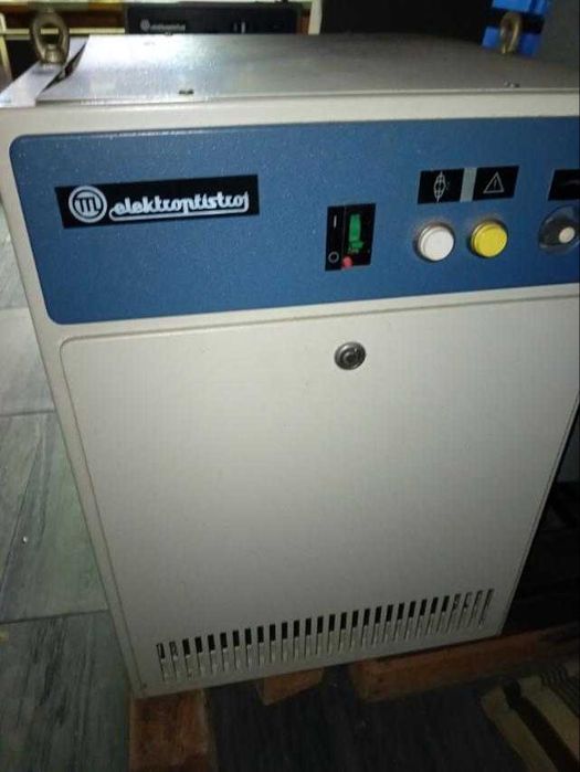 Прожекционна кино машина