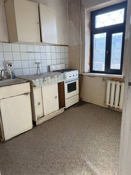 Продается Галерейного типа 1/4/4, площадь 42м² Гафур Гуляма