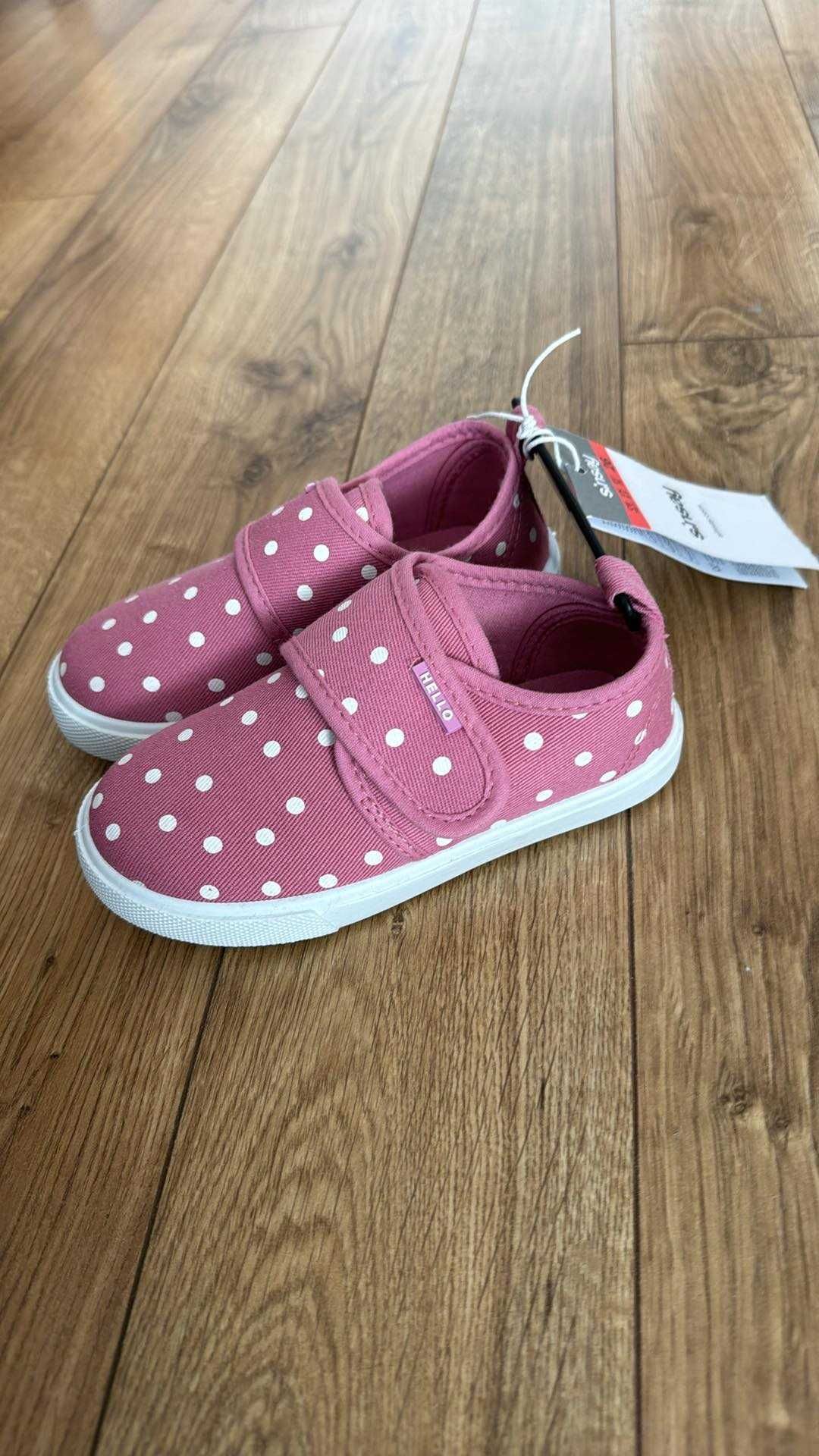 Маратонки, сандали, обувки Адидас, Найк, Биомеханикс/Nike, Adidas