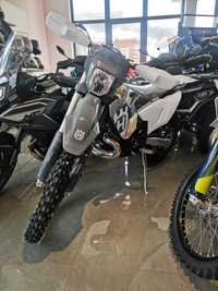 Motocicleta Husqvarna TE300i Pro Edition