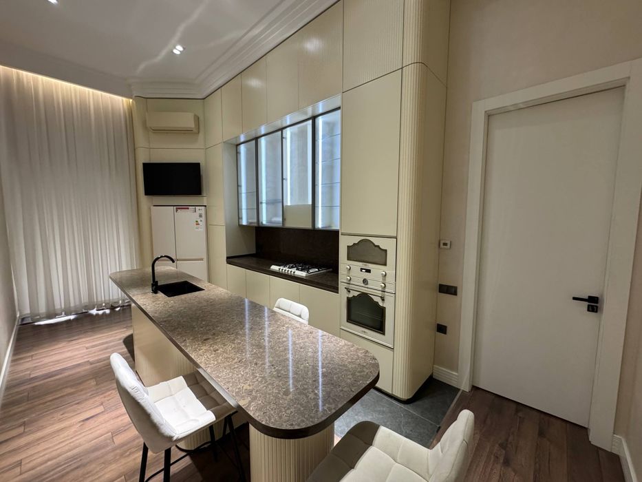 Срочно продам квартиру в центре города мирабад палас mirabad palace