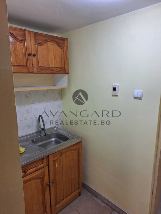 Продава се Едностаен апартамент в Пловдив, Христо Смирненски - 32 кв.м за 1438 €/кв.м - Снимка #3