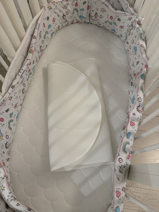 Patut 0-5 ani Stokke Sleepi V3 cu 2 saltele, protectii laterale