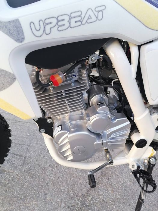 Кросов мотор с фар UpBeat 250cc OFFROAD