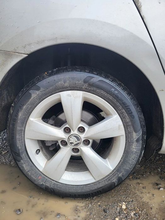 MOTOR /CUTIE DE VITEZE SKODA RAPID/VOLKSWAGEN/SEAT/AUDI 1.6 D