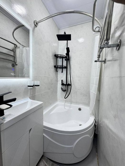 Квартира продаётся Чиланзар 23 квартал 1в2/3/5 меб тех балк 2*6