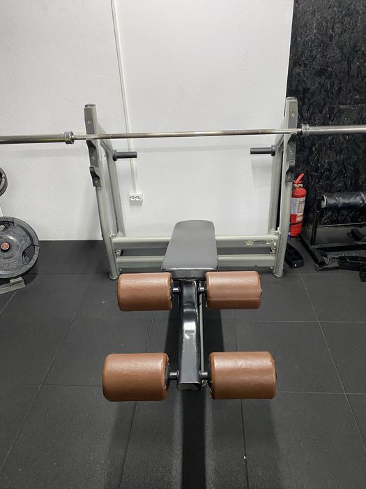 Banca declinata de piept